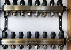  家装全铜一体分水器--一寸杠4分阀-8路